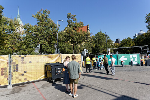 IMG_4734_sil.jpg